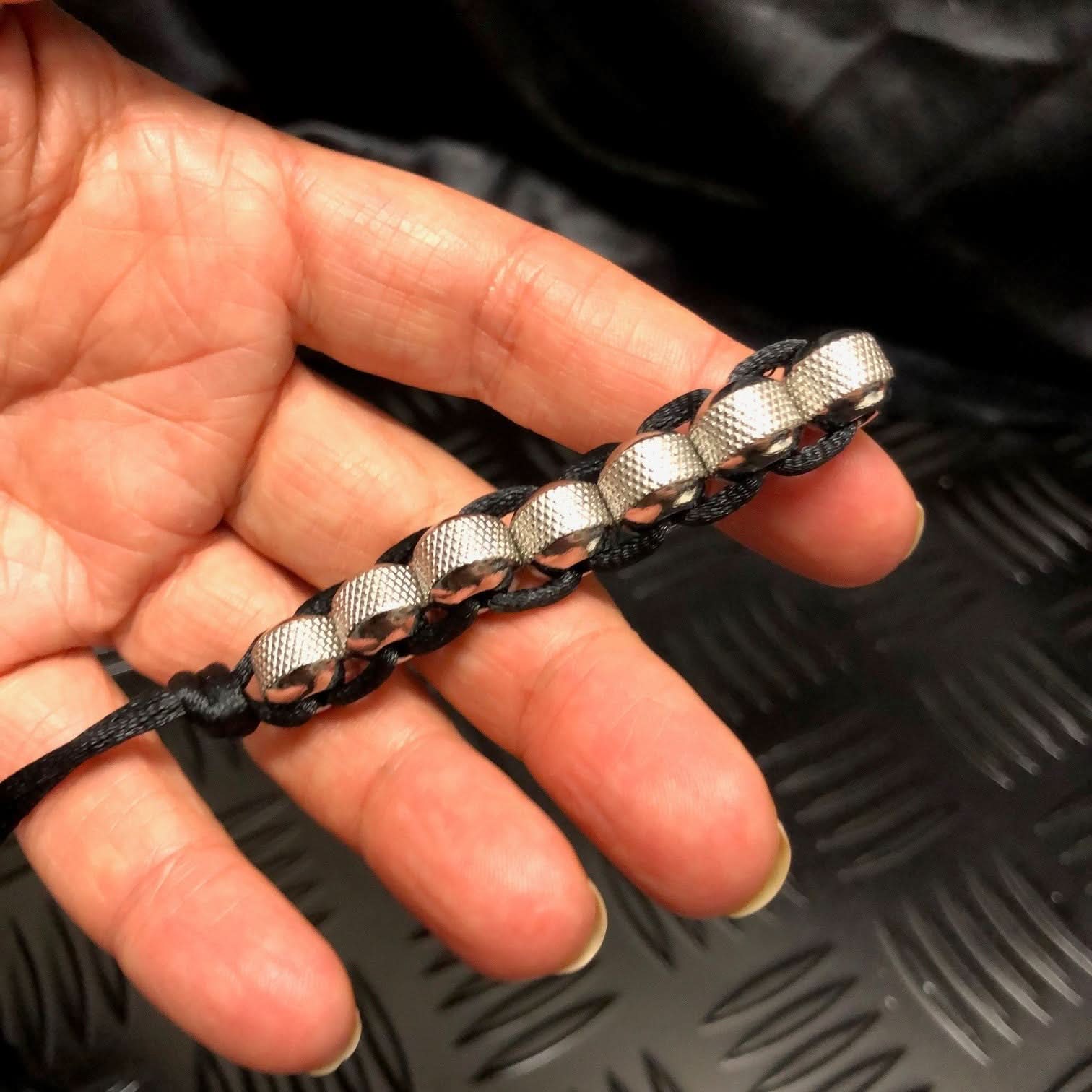 HAND CRUNCHY Caterpillar Fidget by Kaiko - Image 7