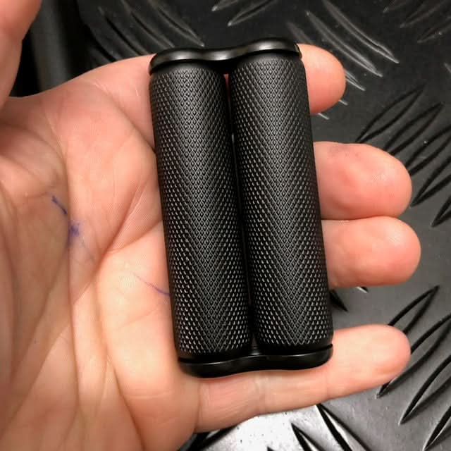 145g Mini Hand Roller Duo in Tin - Image 6