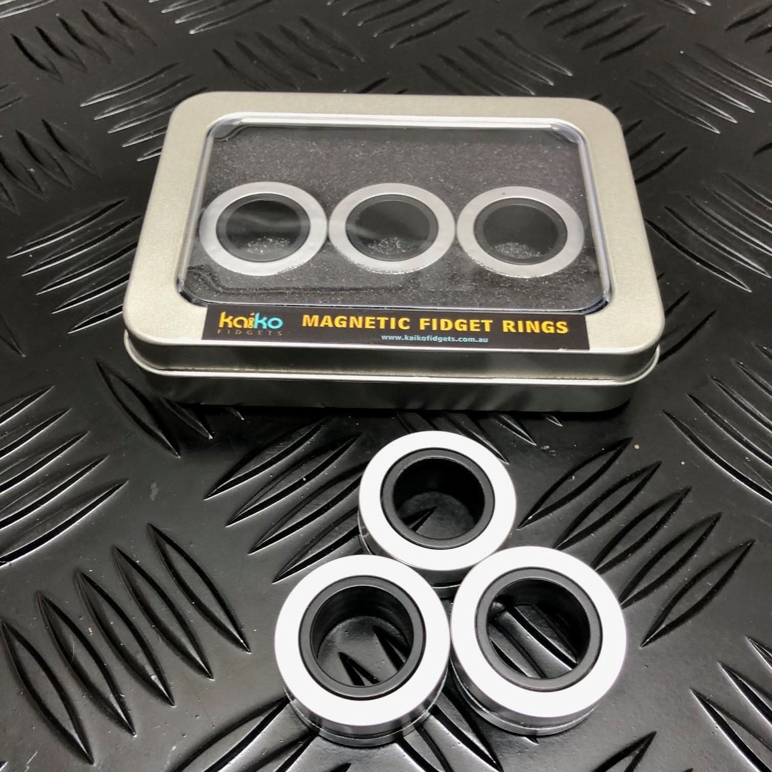 Original Magnetic Fidget Rings - Sliver Colour Plastic - Image 15