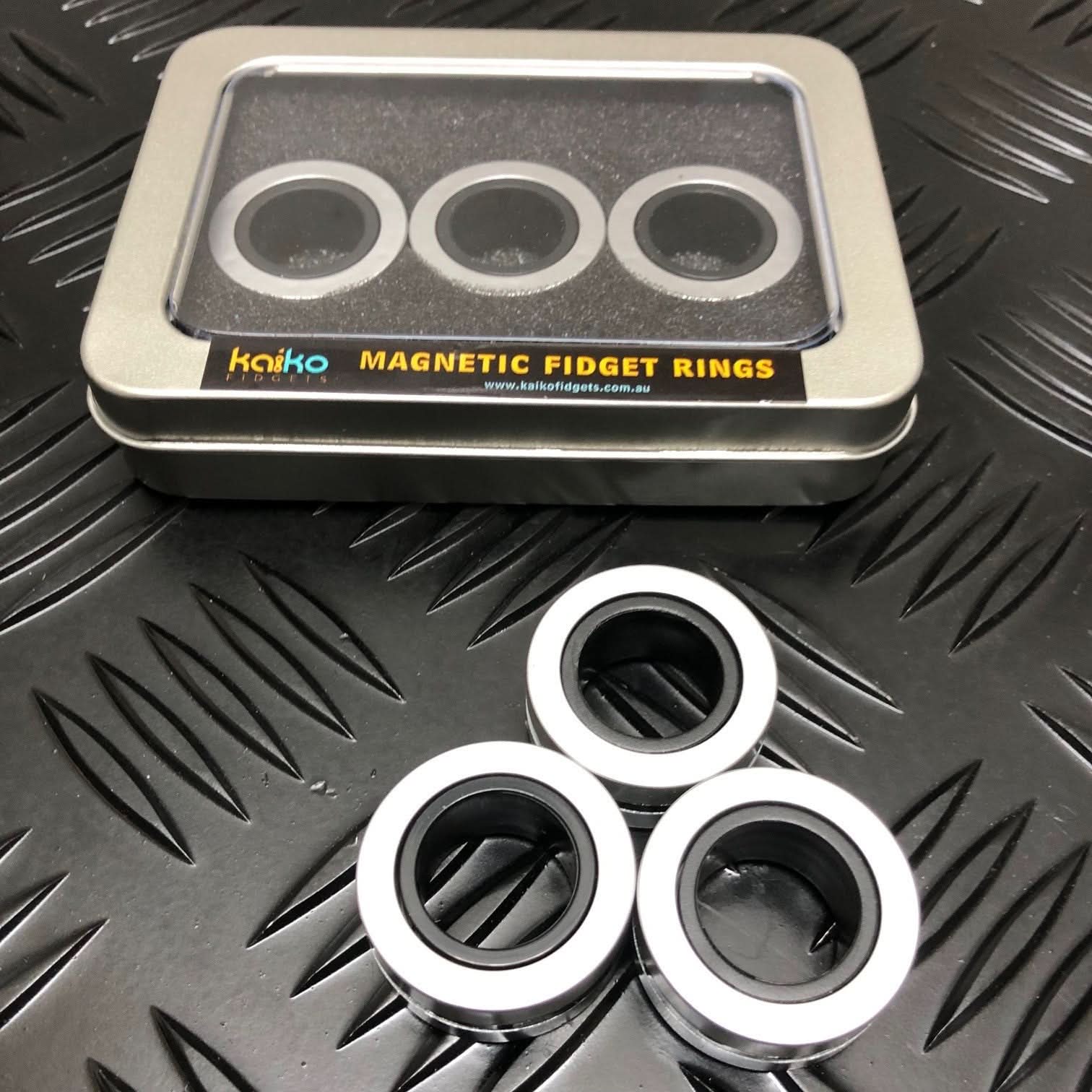 Original Magnetic Fidget Rings - Sliver Colour Plastic - Image 6