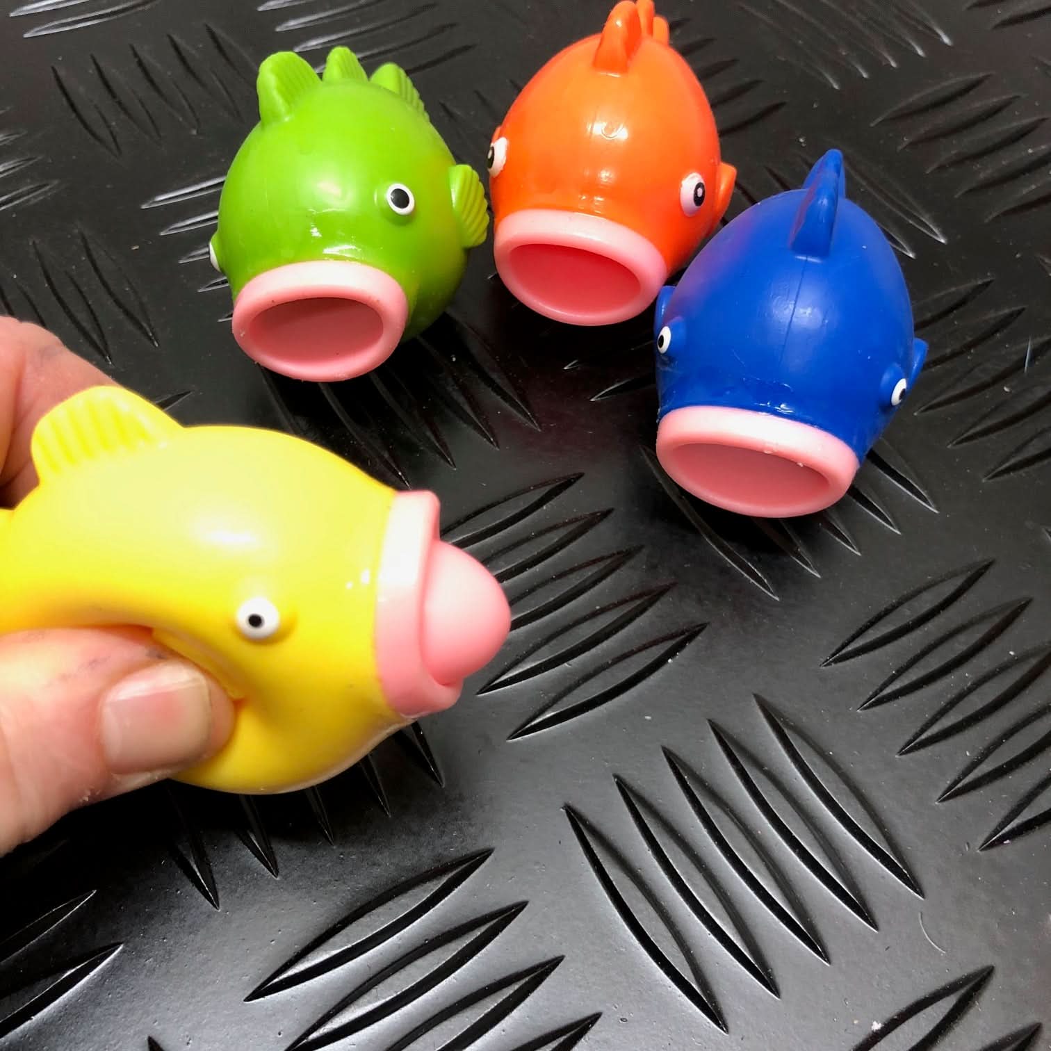 Set of 4 Fish Finger Poppers - Image 5