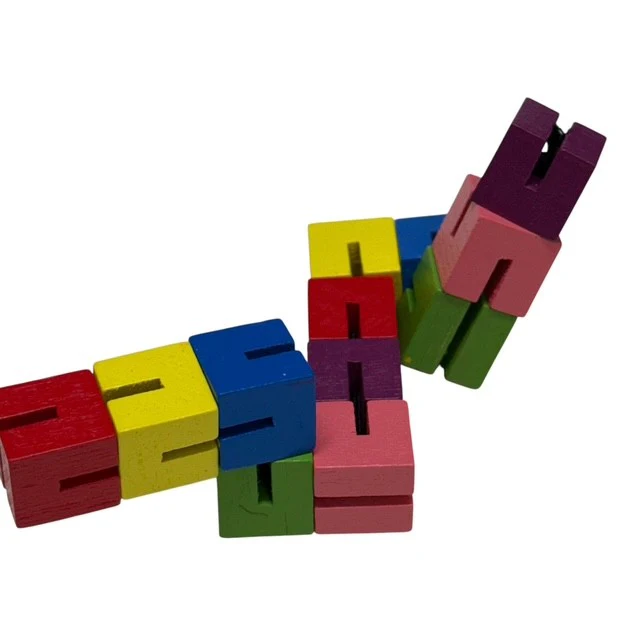 Wooden Fidget - twist and lock - Image 5