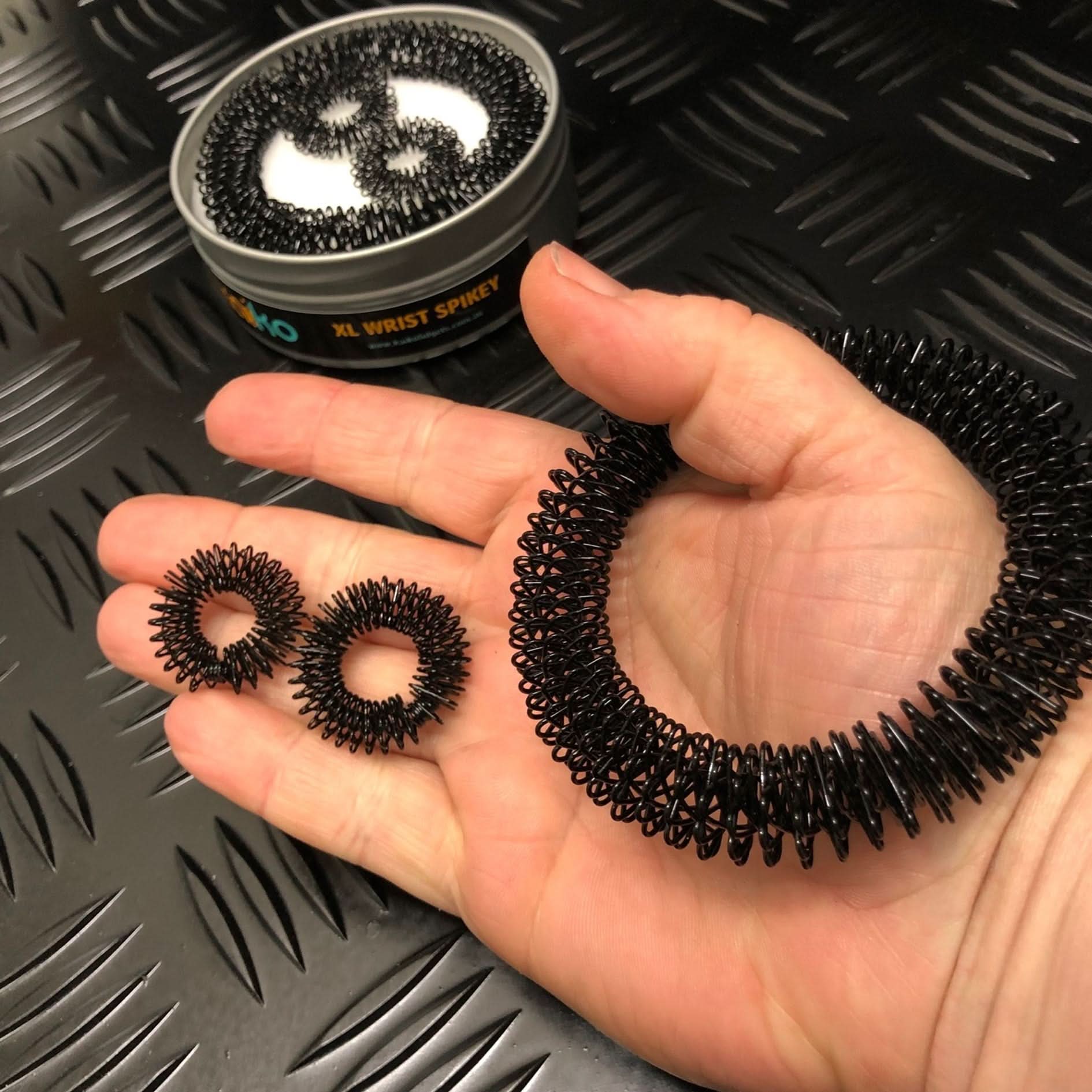 Wrist & Finger Spikey SET - BLACK - Image 10